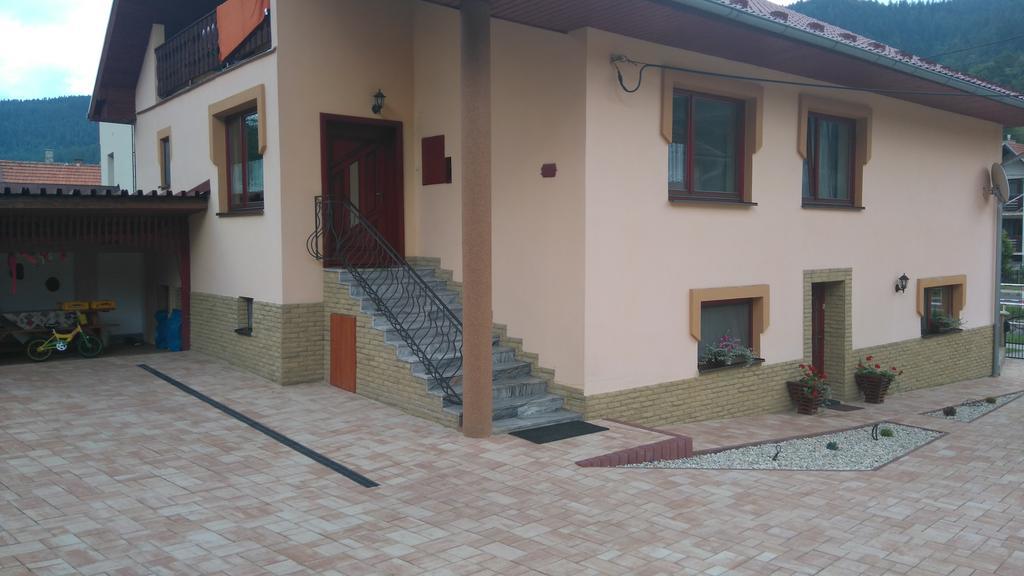 Appartamento Domino Korytné Esterno foto
